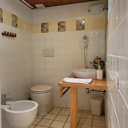 Alloggio Turistico Santa Rosa Bed and Breakfast *