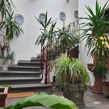 Alloggio Turistico Santa Rosa Bed and Breakfast Βιτέρμπο