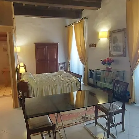 Alloggio Turistico Santa Rosa Βιτέρμπο